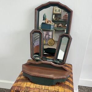 Vintage Tri-Fold Vanity Mirror